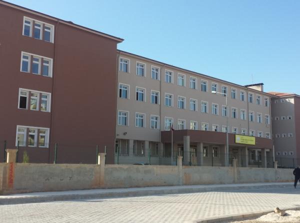 Reyhanlı Mesleki ve Teknik Anadolu Lisesi Fotoğrafı